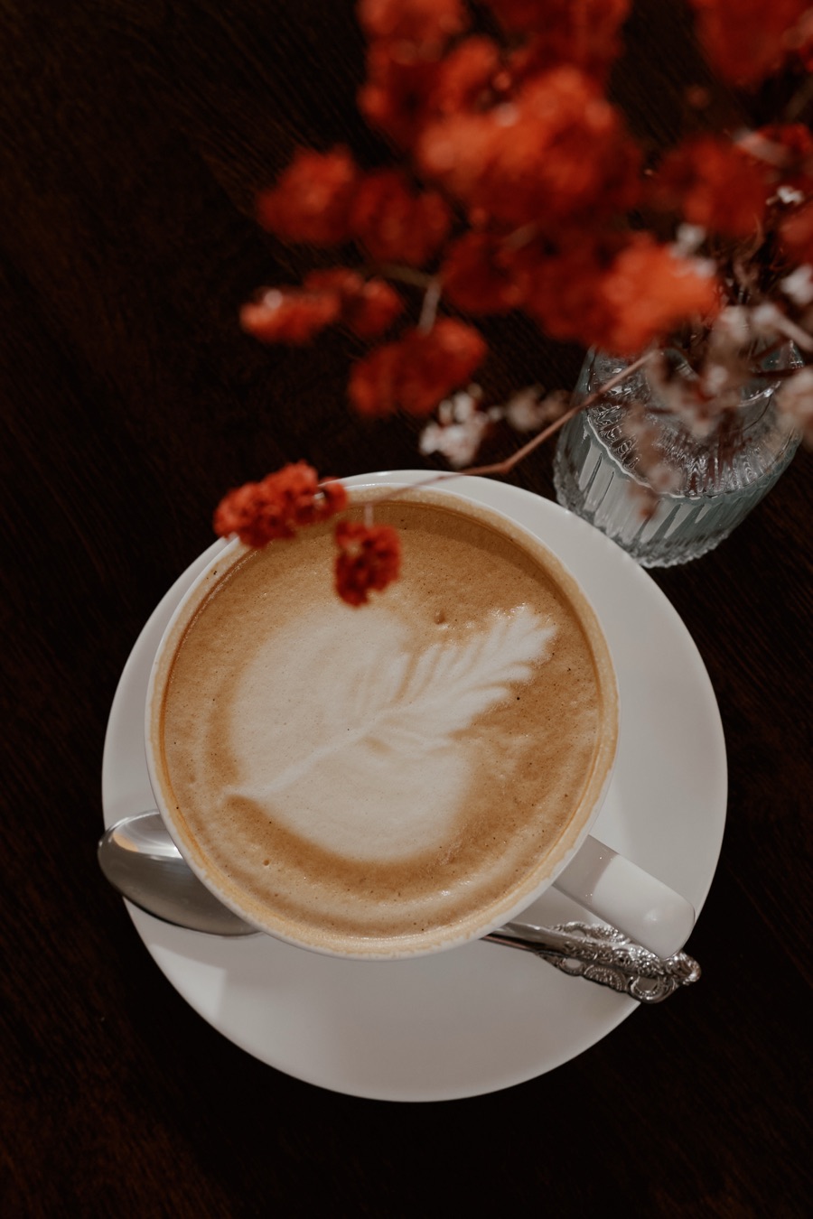 Акция Aura Bistro — скидка на кофе